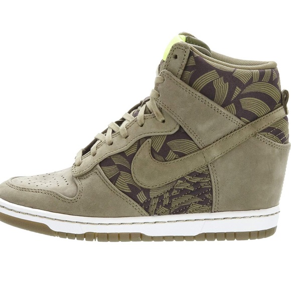 nike wedge sneakers size 12